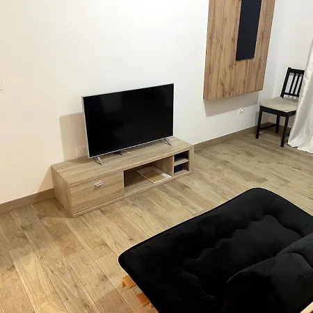 Apartment Quiet Near Train Station Saint-Mammes
